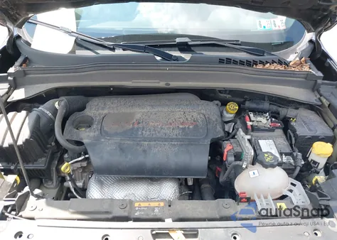 2020 Jeep Renegade Jeepster Fwd from USA, damaged, VIN ZACNJAAB2LPL77479